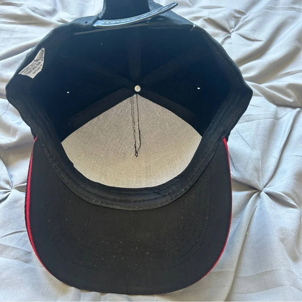 Stitch Black Cap - Picture 5 of 8